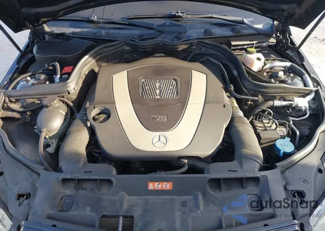 2010 Mercedes-Benz C 300 Luxury/Sport z USA, uszkodzony, nr VIN WDDGF5EBXAR120718